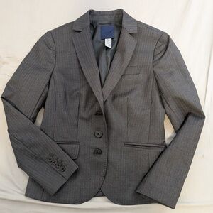 Banana Republic Pinstripe Super 120's size 4p